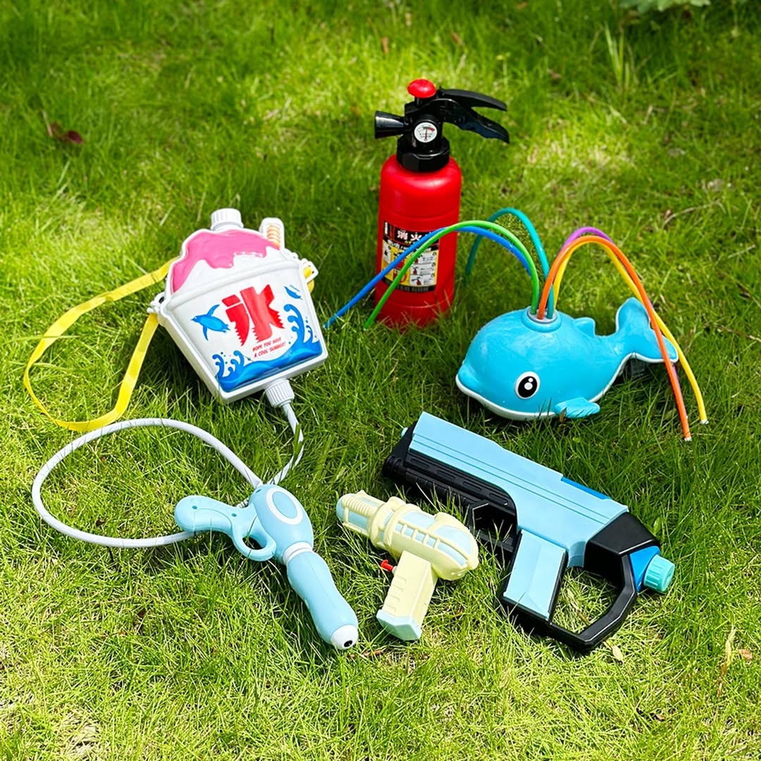ダイソー 水鉄砲 かき氷 消火器 噴水ドルフィン
