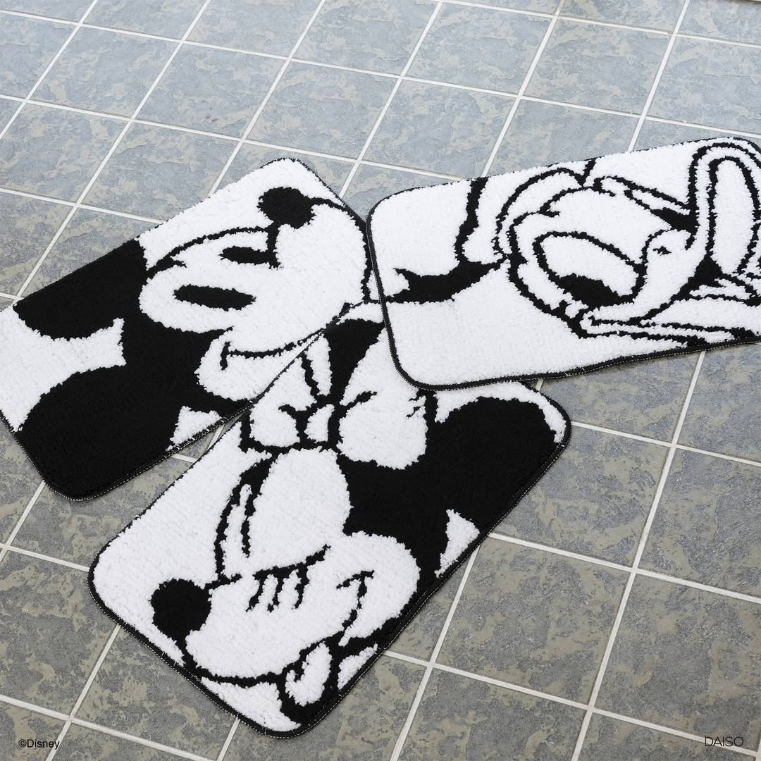 ダイソー ディズニー玄関マット