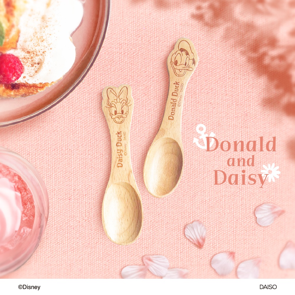 ドナルドダックとデイジーダックの木製スプーン