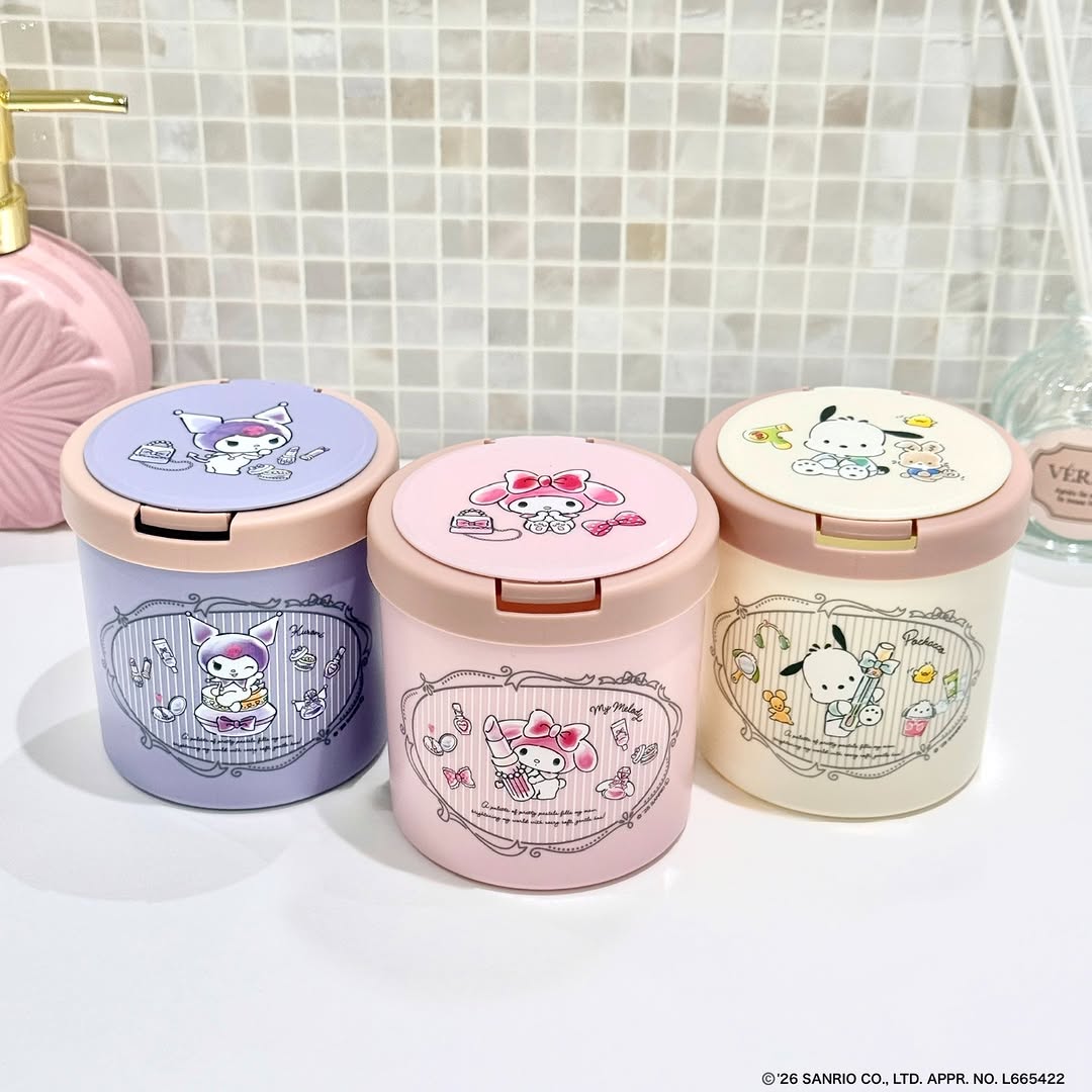 サンリオ ワンタッチ綿棒ケース