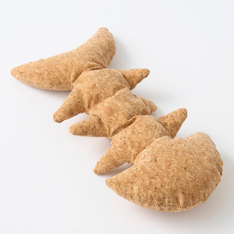 猫おもちゃ（魚） ダイソー(DAISO)