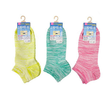 １秒吸水ソックス（レディース、粗メッシュ、ショート丈、引揃え） ダイソー(DAISO)