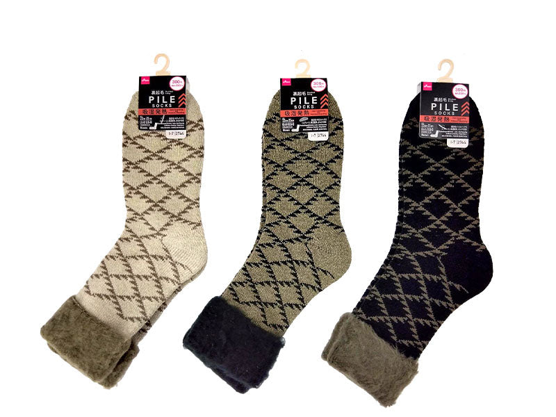 裏起毛パイルソックス（レディース、吸湿発熱、オルテガ柄） ダイソー(DAISO)