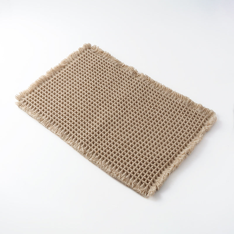 ワッフル織りバスマット（３５ｃｍｘ５５ｃｍ、ＢＥ） ダイソー(DAISO)
