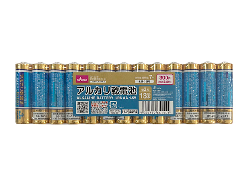 アルカリ乾電池（単３形、１３本） ダイソー(DAISO)