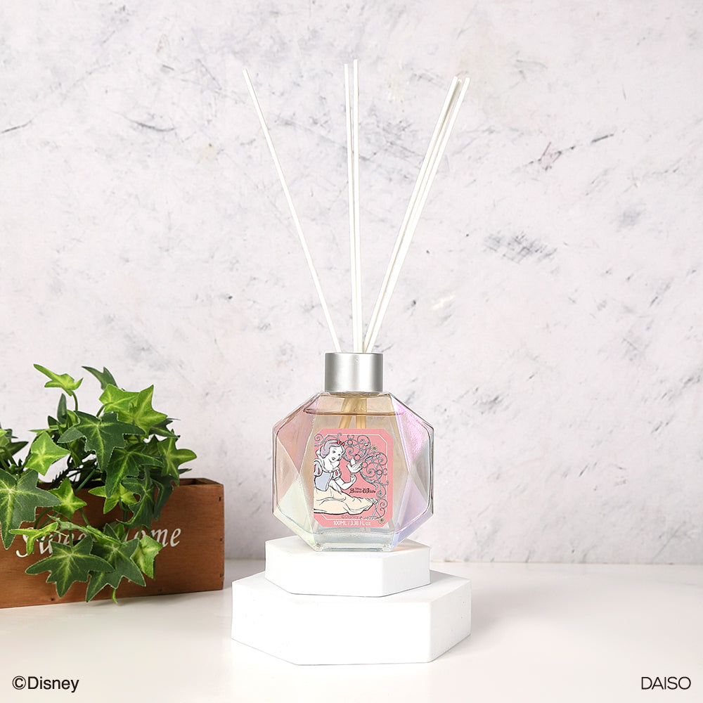 アロマディフューザー、アップル（白雪姫） ダイソー(DAISO)
