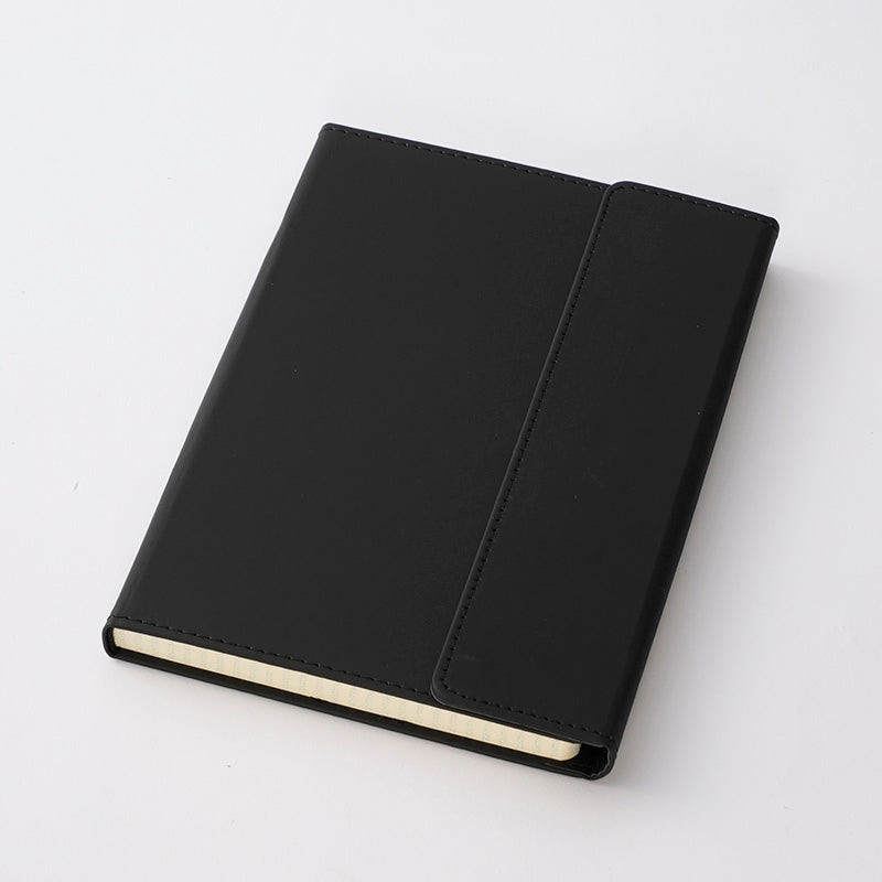 マグネット付ＰＵカバーＡ５ノート（１４４枚、ＢＫ） ダイソー(DAISO)