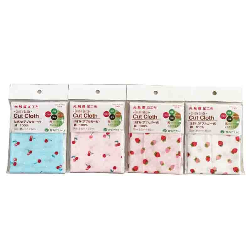 ダブルガーゼはぎれ（ガイアクリーン加工、イチゴ・チェリー柄） ダイソー(DAISO)