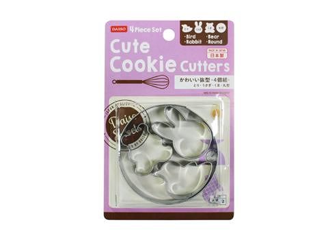 かわいい抜型４個組 とり うさぎ くま 丸型 ダイソー(DAISO)